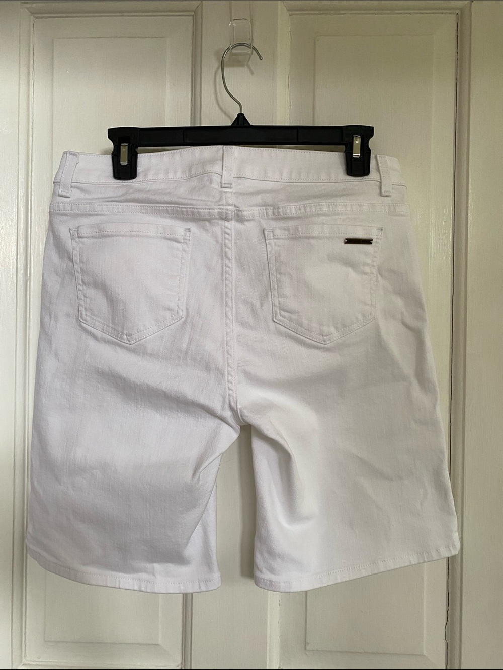 Michael Kors White Women's Bermuda Shorts Size 8 - Picture 2 of 15